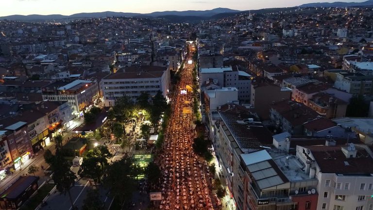 Uşak Şehirlerarası Kurye